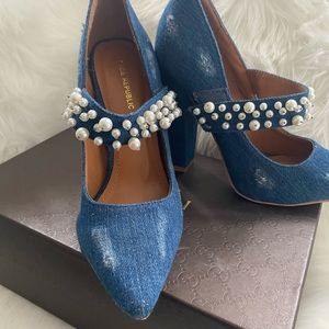 Denim  & Pearls a must have for cutie pie girls😘